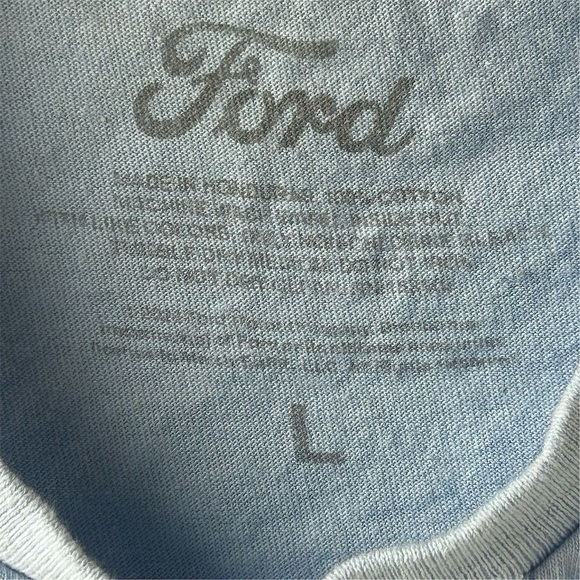 Vintage '94 Ford Bronco Built Wild Graphic T-Shirt Women’s Cropped L Blue - Picture 5 of 6